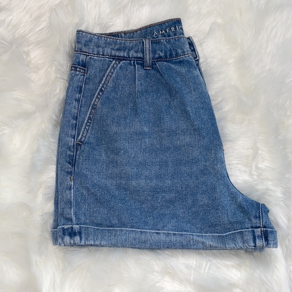 AEO Mom Shorts - Picture 5 of 12